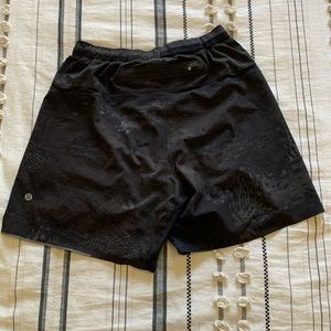 Lululemon Men’s Surge Short 6”